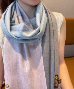 Loro Piana Trading Company's final order, premium cashmere scarves and shawls for personal u9yncbebs