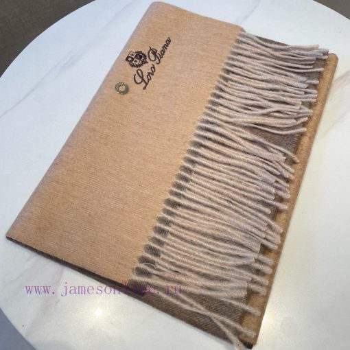 Loro Piana Trading Company's final order, premium cashmere scarves and shawls for personal uf541z3vn - Image 8