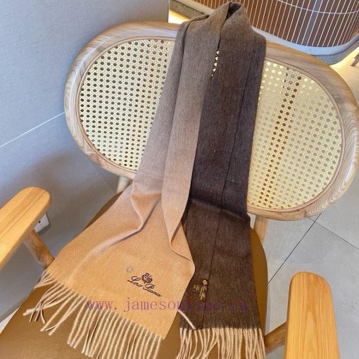 Loro Piana Trading Company's final order, premium cashmere scarves and shawls for personal uf541z3vn - Image 10
