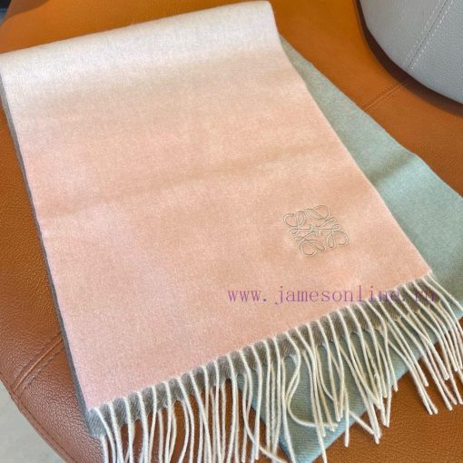 ▪Loewe   Luoyiwei gradient scarf, exquisite and gentle color matching, super infatuated wif8venqnd - Image 4