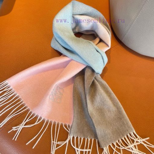 ▪Loewe   Luoyiwei gradient scarf, exquisite and gentle color matching, super infatuated wif8venqnd - Image 5