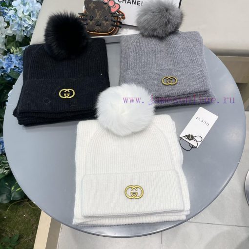 GucciGUCCI classic set hat with fox fur ball hat scarf, cashmere rabbit fur quality, warm an25i2m566 - Image 2