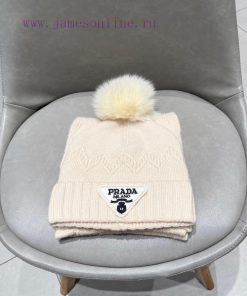 Prada two-piece set PRADA popular hat scarf set, warm and fashionable 70% cashmere 30% rabbiwmikuk70