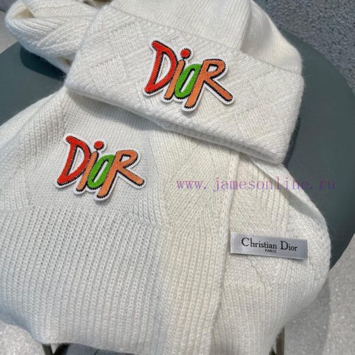DIOR 2023 Autumn/Winter Knitted Wool Hat and Scarf Set, Fashionable and Trendy with First Clv65m6380 - Image 7