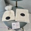 The latest wool knitted hat and scarf set on the Dior official website, paired with the bestmf2gw47i