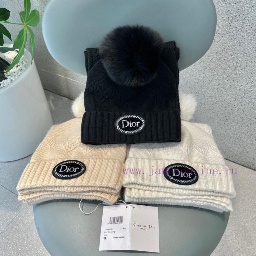 The latest wool knitted hat and scarf set on the Dior official website, paired with the bestmf2gw47i - Image 6