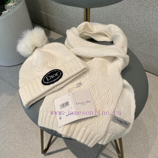 The latest wool knitted hat and scarf set on the Dior official website, paired with the bestmf2gw47i - Image 7
