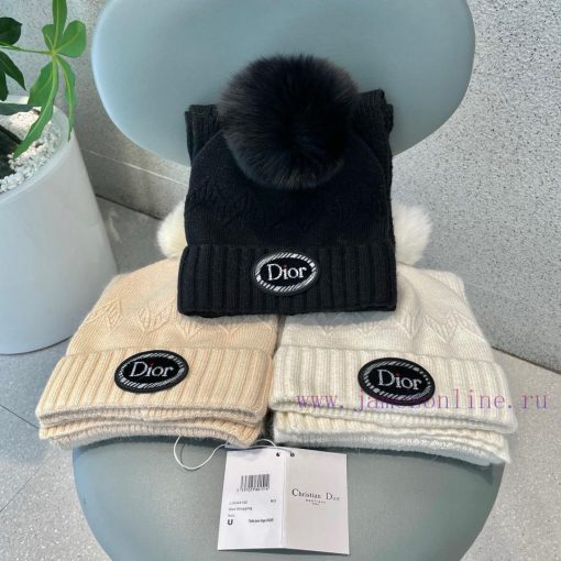 The latest wool knitted hat and scarf set on the Dior official website, paired with the bestk7i2r1je - Image 6