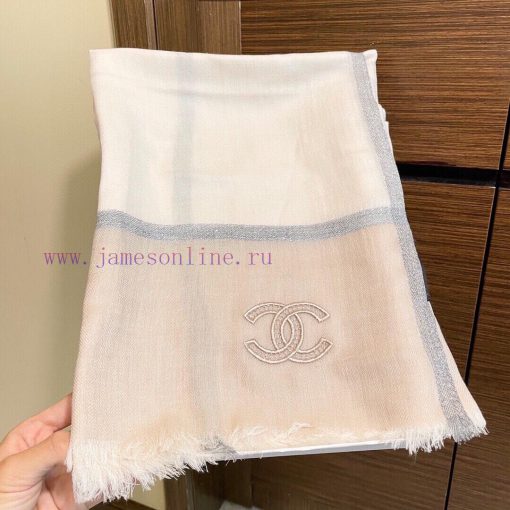 On arrival, the new Chanel cashmere scarf has a great hand feel and top-notch quality. It isxl6rvxb4 - Image 3