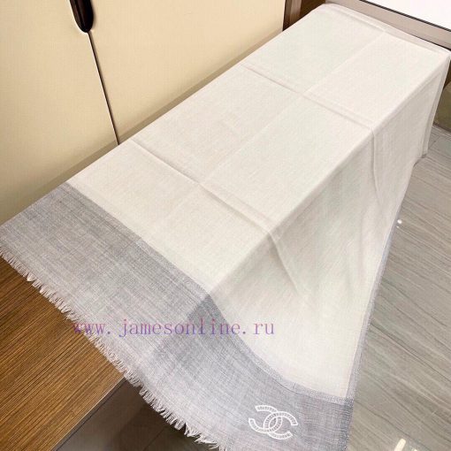 On arrival, the new Chanel cashmere scarf has a great hand feel and top-notch quality. It isb6s90iak - Image 6