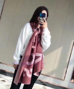 The acne large letter shawl is the hottest item of the year, produced by the original factor0gepjcyf