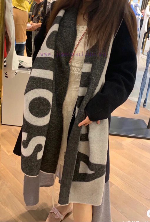 The acne large letter shawl is the hottest item of the year, produced by the original factorvqcctvod - Image 2