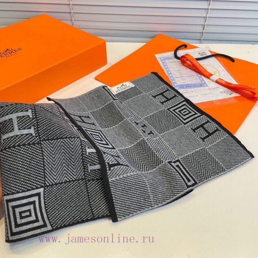 H Home Autumn/Winter New Collection: Latest Knitted Jacquard Style. High end designers consivy33zfm3 - Image 9