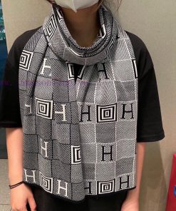 H Home Autumn/Winter New Collection: Latest Knitted Jacquard Style. High end designers consig0ehznqz