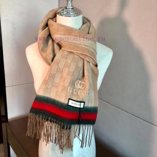 Gucci's very nice scarf~Love the fabric, soft and sticky feel, very soft and delicate, comfo12ukrpgr - Image 9