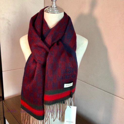 Gucci's very nice scarf~Love the fabric, soft and sticky feel, very soft and delicate, comfooz2x00l4 - Image 9