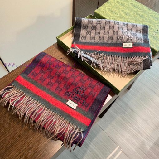Gucci's very nice scarf~Love the fabric, soft and sticky feel, very soft and delicate, comfojo1qncbs - Image 10
