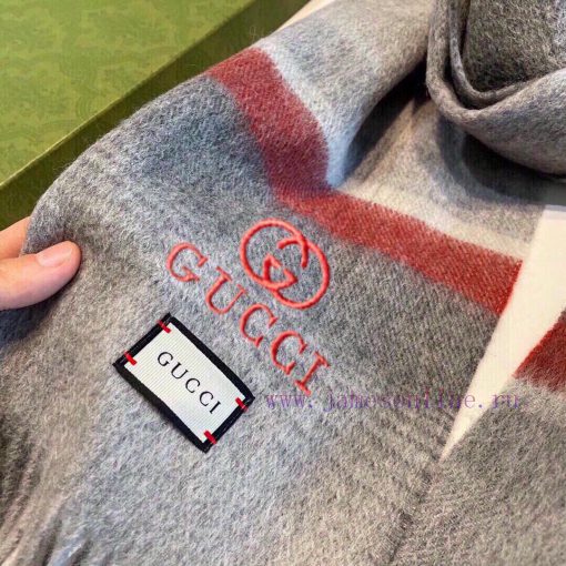 The hot selling Gucci classic unisex scarf has arrived. The soft and comfortable scarf bringdbkm23ng - Image 9