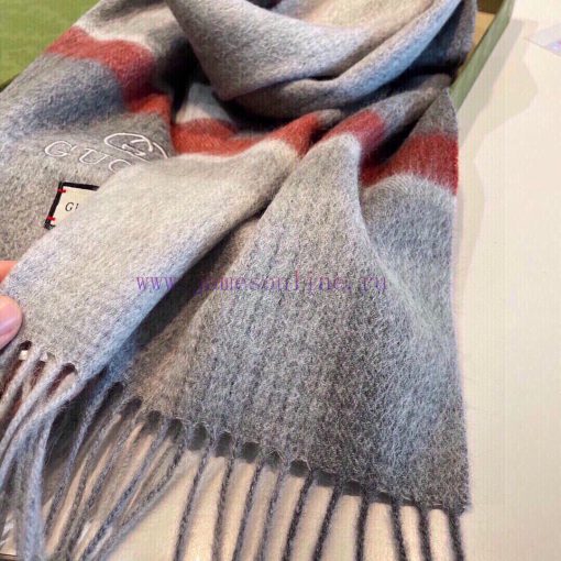 The hot selling Gucci classic unisex scarf has arrived. The soft and comfortable scarf bringdbkm23ng - Image 10