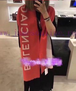 Niu Bian's export order: Balenciaga has always been a leading brand in the fashion industry,fjggtcew