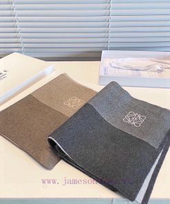 Rare high-end men's clothing, family benefits LOEWE embroidery 🪡 A very nice men's scarf~I l2skv8axi