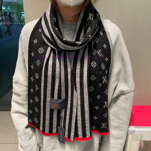 LV2024 official website knitted cashmere material is very warm, soft, and skin friendly. It 9gjjzwbd - Image 2