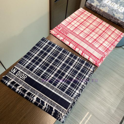 This kind of Dior is truly unbeatable, fashionable and versatile. The new Dior plaid patterngl64nuoi - Image 3