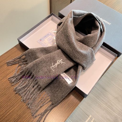 YSL Saint Laurent 100% Cashmere Edition has a hand feel that is so good that it is rare to s2w4nz5x0 - Image 5