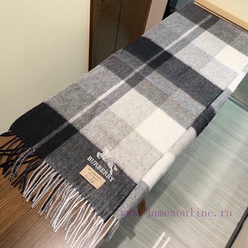 BURBERRY's private stream top quality products must be purchased quickly. I believe in high-a1pv5buk - Image 6