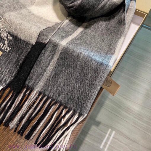 BURBERRY's private stream top quality products must be purchased quickly. I believe in high-a1pv5buk - Image 8