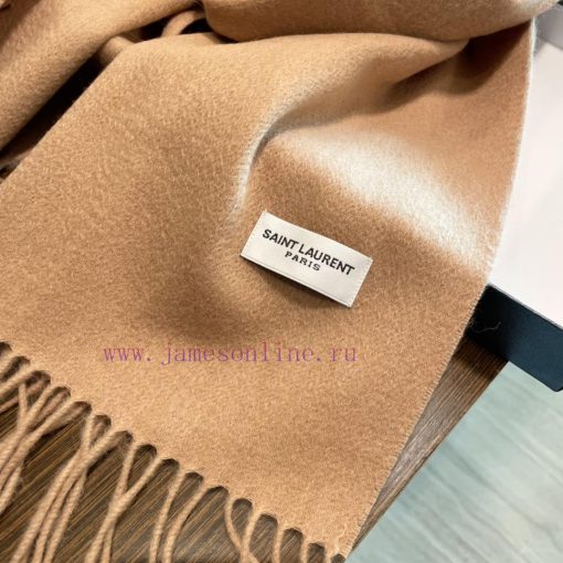 YSL Saint Laurent 100% Cashmere Edition has a hand feel that is so good that it is rare to s665nsps1 - Image 10
