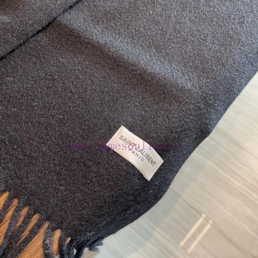 YSL Saint Laurent 100% Cashmere Edition has a hand feel that is so good that it is rare to s6utzp9xl - Image 10