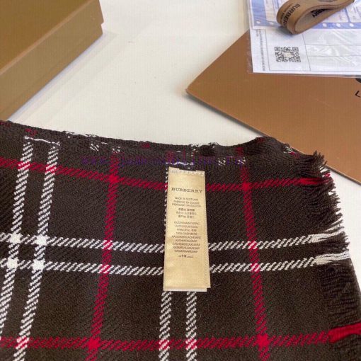 New Burberry beef products with high-end quality are rare in the market, and cashmere stripe97iqp3kl - Image 10