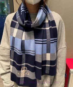 The hot selling Gucci unisex knitted scarf has arrived. Soft and comfortable wool brings they1fxwjuo