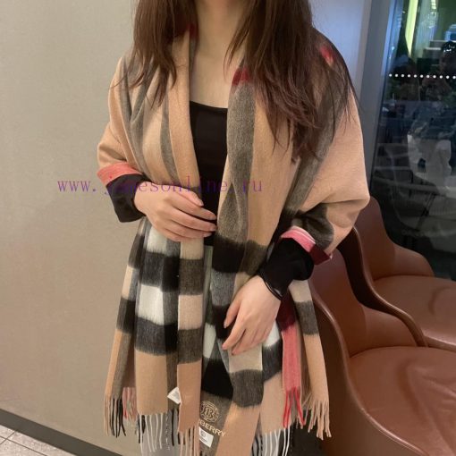 High end, good quality, market quality is different. Popular items include new couple stylesk5theanu