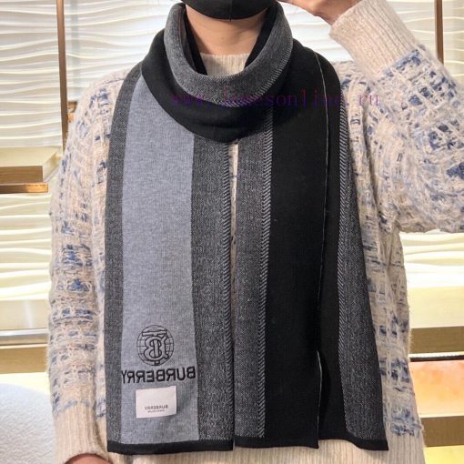 The high-end cashmere knitted scarf can be formal or casual, with a very classical design foq76seayj - Image 2
