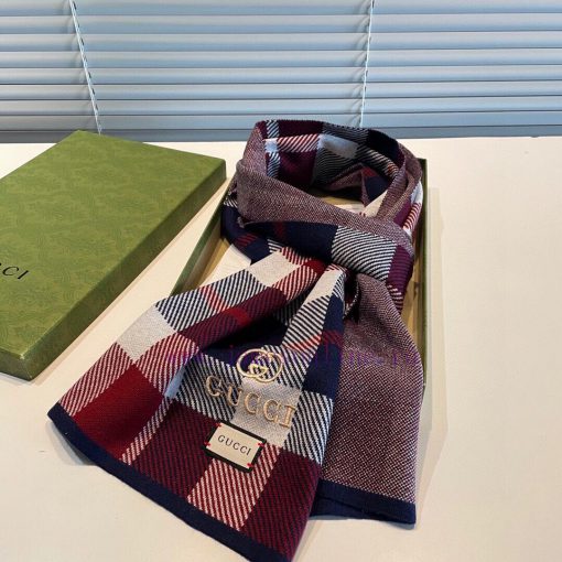 Angry push, synchronized with new Gucci official website. The cashmere material is very warmi5paikqc - Image 7
