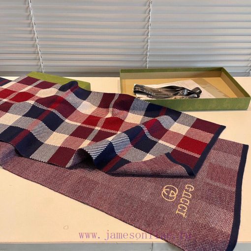 Angry push, synchronized with new Gucci official website. The cashmere material is very warmi5paikqc - Image 8