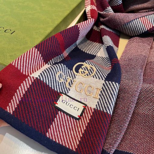 Angry push, synchronized with new Gucci official website. The cashmere material is very warmi5paikqc - Image 9