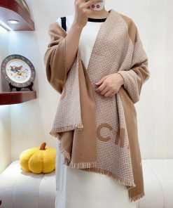 The thickened CHANEL fragrance new Qianniao plaid color blocked cashmere scarf, the best Cha466wo8bc