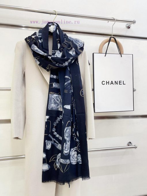 CHANEL's latest flagship Chanel accessory long scarf, which is very easy to match for both vjcxarn8h - Image 7