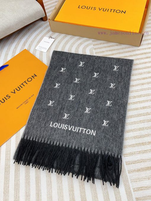 Louis Vuitton Seasonal Double sided Hot Women's Lamb Velvet Dual Use Scarf with Starry Sky 🧣1lng3uiz - Image 5