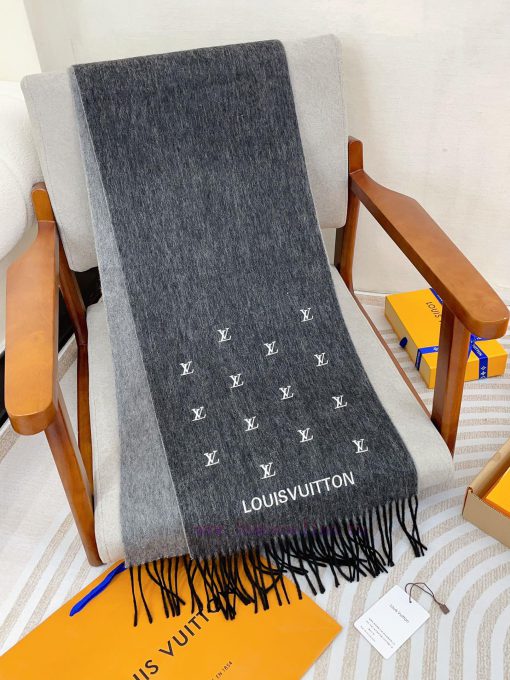 Louis Vuitton Seasonal Double sided Hot Women's Lamb Velvet Dual Use Scarf with Starry Sky 🧣1lng3uiz - Image 9