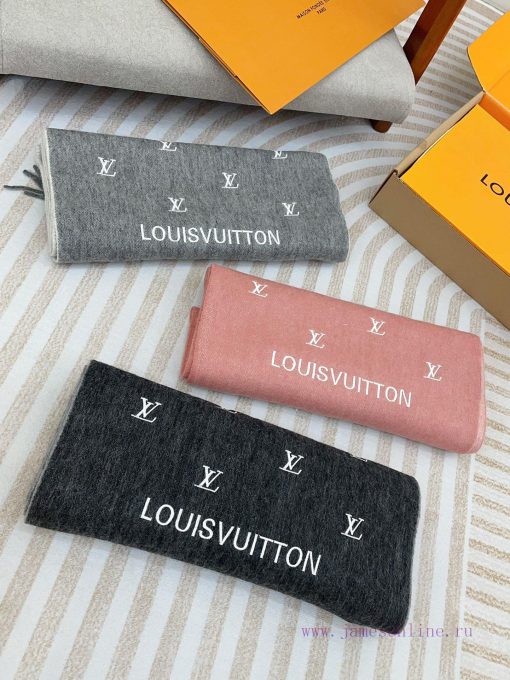 Louis Vuitton Seasonal Double sided Hot Women's Lamb Velvet Dual Use Scarf with Starry Sky 🧣na0ngr8n - Image 3