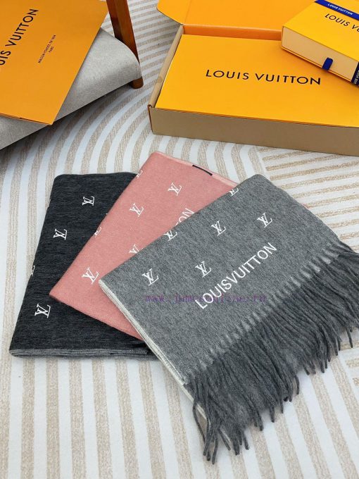Louis Vuitton Seasonal Double sided Hot Women's Lamb Velvet Dual Use Scarf with Starry Sky 🧣xxqo2i6l - Image 4