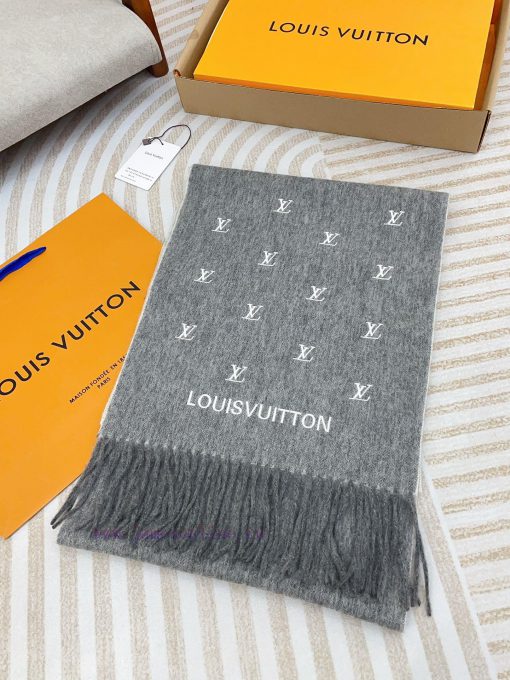 Louis Vuitton Seasonal Double sided Hot Women's Lamb Velvet Dual Use Scarf with Starry Sky 🧣xxqo2i6l - Image 5