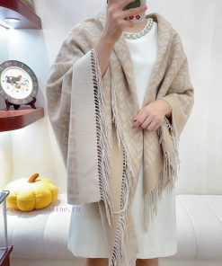 Fendi FF letter blanket channel is the best among the top quality counterfeit goods The favoc7qoiopj