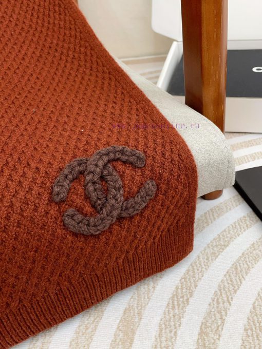 CHANEL cashmere long scarves are top-notch original products that are unparalleled in beauty73f7y1cp - Image 7