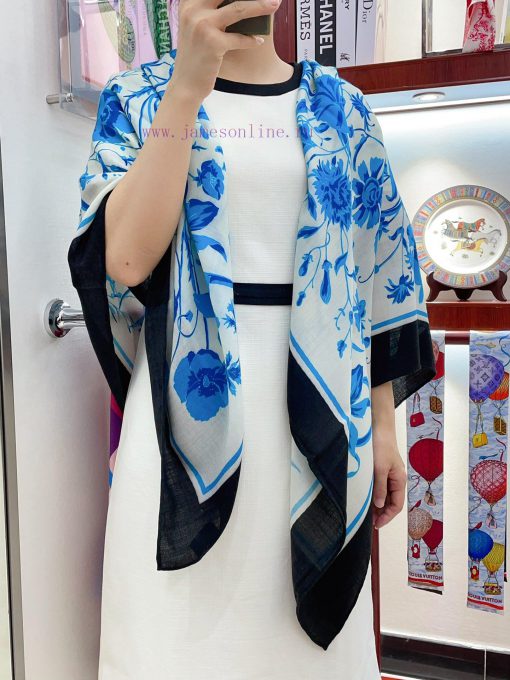 The latest flagship butterfly flower 140 cashmere square scarf from GUCCI, which is very easl9f6by0k