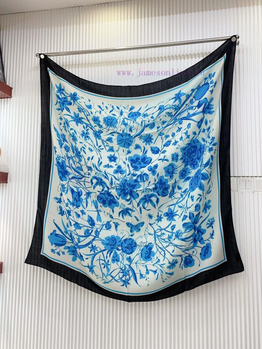 The latest flagship butterfly flower 140 cashmere square scarf from GUCCI, which is very easl9f6by0k - Image 6